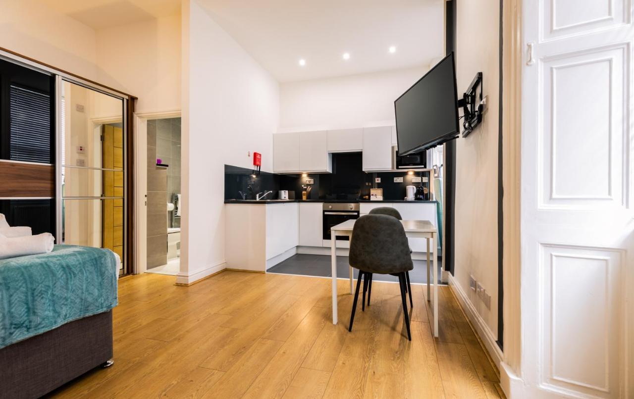 Citystop - Trueman Street Aparthotel 4*